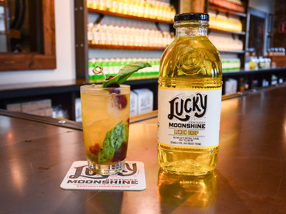 Lucky Kentucky Moonshine Cocktail- Lucky Lemon